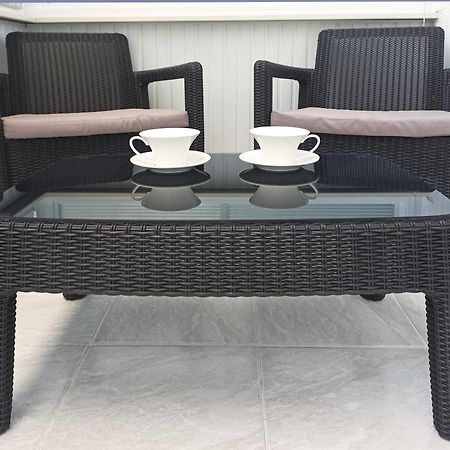Apartment Luxury Centre Located Київ Екстер'єр фото