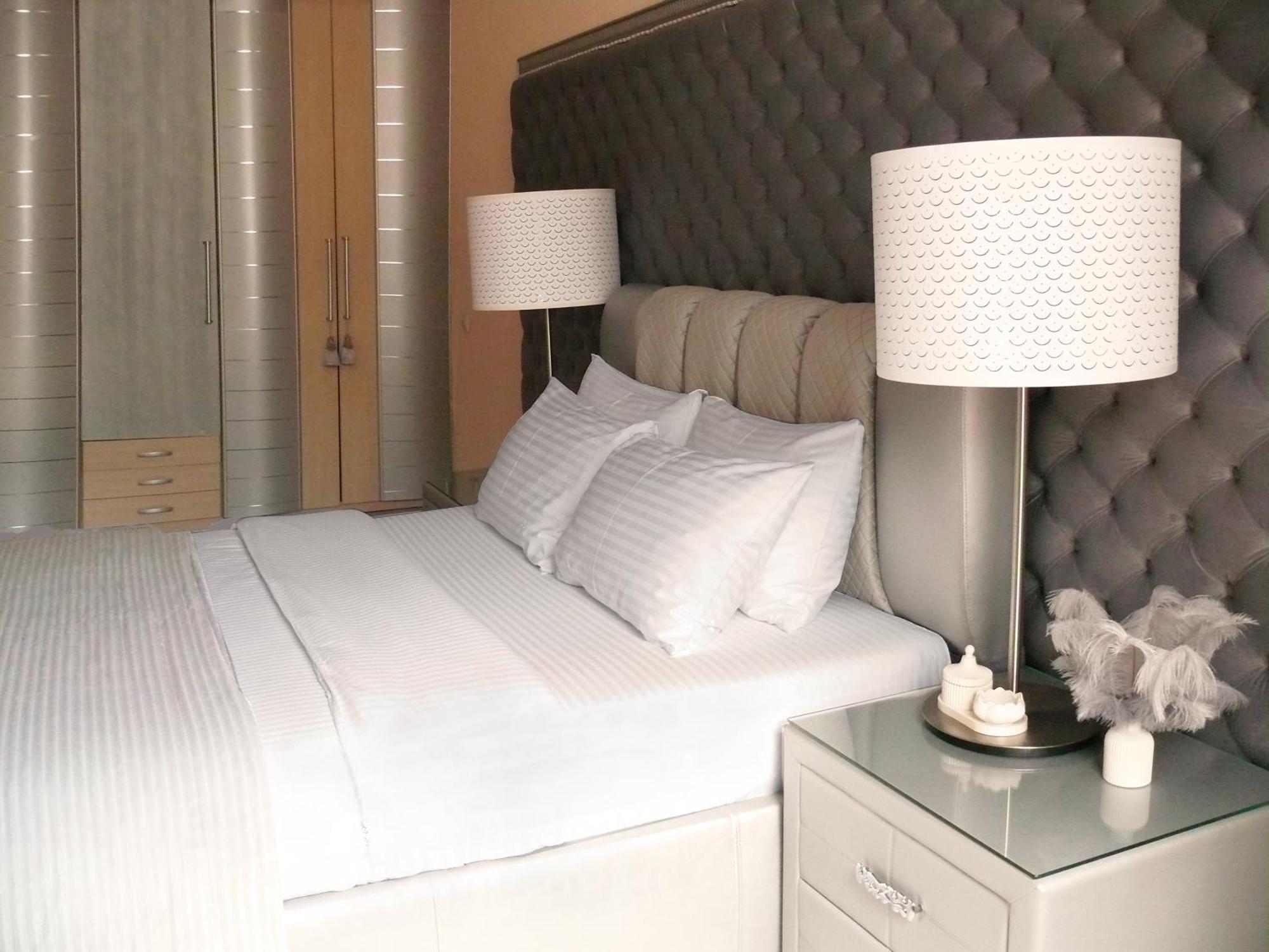 Apartment Luxury Centre Located Київ Екстер'єр фото